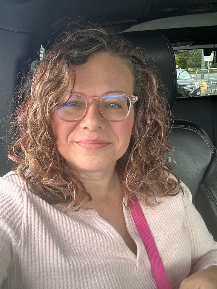 files/So_my_55th_birthday_is_Thursday_and_today_is_wash_day__Help_me_decide_straight_or_curly.jpg